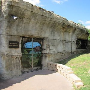 Cameron Park Zoo 2010 - Entrance to the Freshwater Aquarium in Brazos River