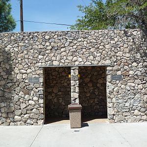 Americas - Restrooms