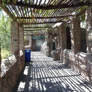 Asia - Malayan Tiger Exhibit Viewing Windows