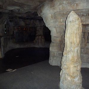 Children's Zoo - Bat Cave