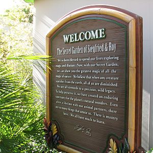 Secret Garden - Sign