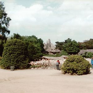Hagenbeck 1995 - General view in front of the Flamingo exhibit