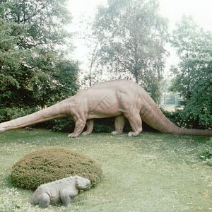 Hagenbeck 1995 - Dinosaur Garden