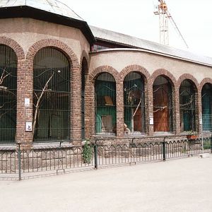 Leipzig Zoo 2002 - Primate cages