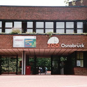 Osnabrück Zoo 2002 - Main gate