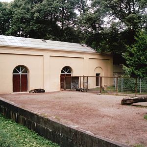 Wuppertal Zoo 2002 - Bairds Tapir exhibit