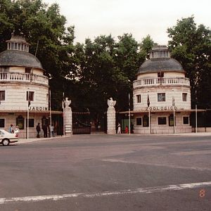 Lisbon Zoo 1997 - Main entrance