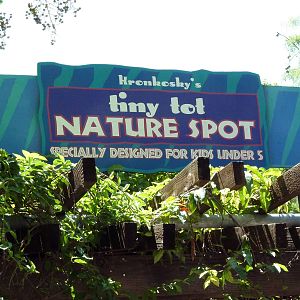 Tiny Tot Nature Spot - Entrance Sign