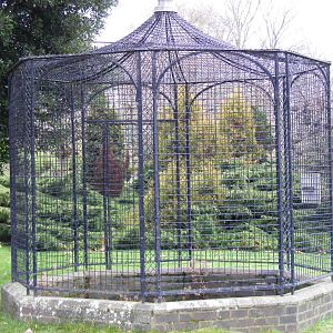 Ravens' Cage at London Zoo, 15 January 2011