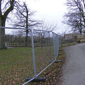 Refurbishment of cheetah enclosure at Marwell Wildlife, 23 January 2011