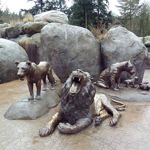 Predators Of The Serengeti - Entrance Statue