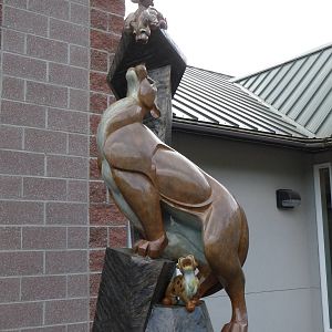 Cougar Statue