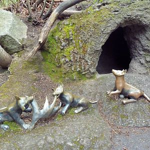 Wolf Den Statues