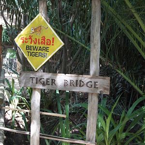 Tiger Exhibit Warning Sign