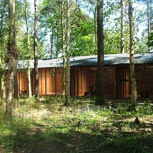 Bird of Prey Aviaries at Yorkshire WP 02/05/11