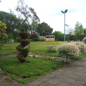 Lakeside Bird of Prey Centre.View