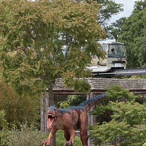 Dinosaurs are Alive! 16/06/2011