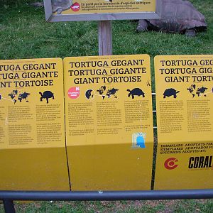 Signage Examples at Barcelona, 30/05/11