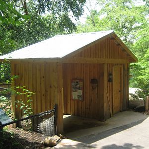top viewing shelter-otter exhibit