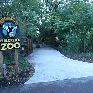 Children's Zoo and Penguin Walkabout Entrance
