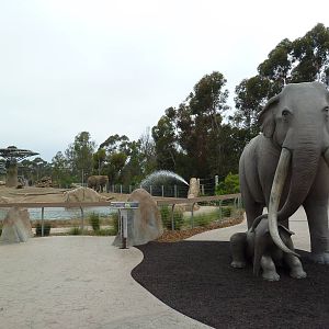 Elephant Odyssey - Mammoth Statues