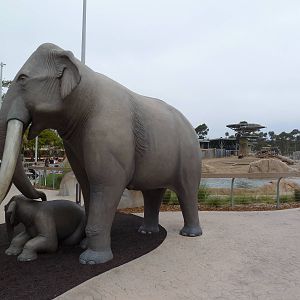 Elephant Odyssey - Mammoth Statues