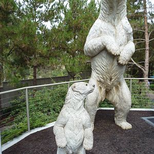 Polar Bear Exhibit - Statues