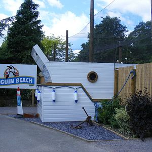 Entrance to Penguin Beach exhibit at Birdworld, 1 July 2011