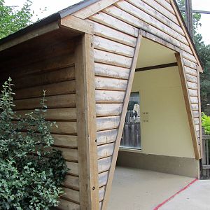 Topeka Zoo 2011 - Pronghorn Viewing Shelter