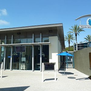 Molina Animal Care Center