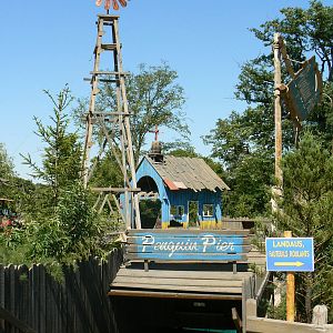 Penguin pier - general view