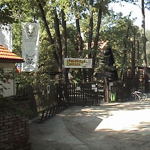 Hodonin Zoo entrance
