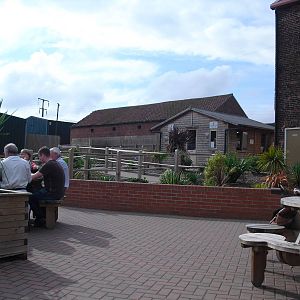 Entrance Area - 06/09/2011