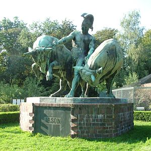 Statue of Jason at Leipzig, 02/09/11