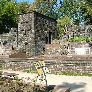 Bear Castle at Leipzig, 02/09/11