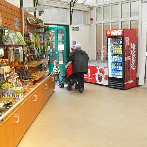 Entrance Lobby/Gift Shop Area - 12/10/2011