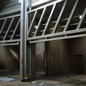 Elephant House Interior at Halle, 04/09/11