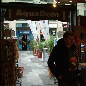 Aqua-Dom Access at SeaLife Berlin, 05/09/11