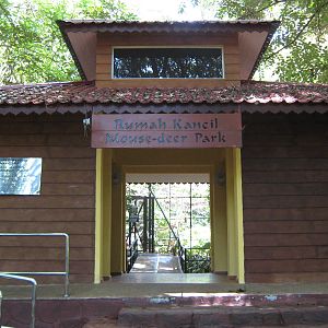 entrance to the Mouse Deer Park