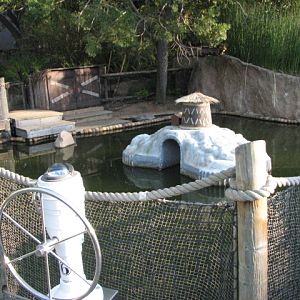 Nairobi Village - Remote Control Boats