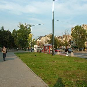 Roadside Brown Bear enclosure at Warsaw Zoo Sept 2008