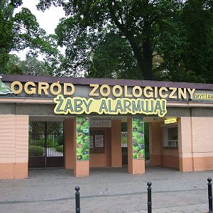 Entrance to the Old Zoo, Poznan Sept 08