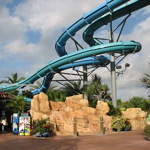 Aquatica - Dolphin Plunge - Waterslide