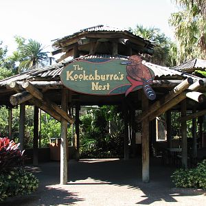 Walkabout Way - Kookaburra's Nest Aviary - Exterior