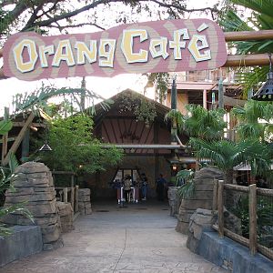 Jungala - Orangutan Exhibit - Orang Cafe Entrance