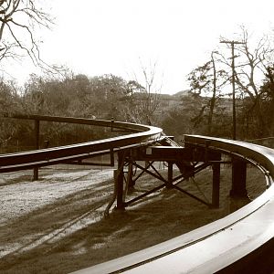 Monorail track