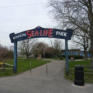 Park entrance, 8th Feb 2012