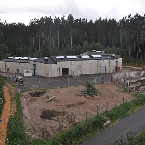 Elephant / Rhino house and off-exhibit enclosure