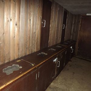 Otter dens at Blackpool Zoo 11/03/12