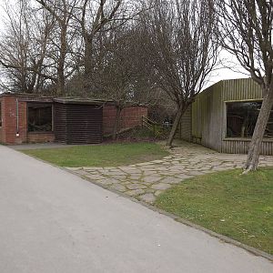 Bird exhibits at Blackpool Zoo 11/03/12
